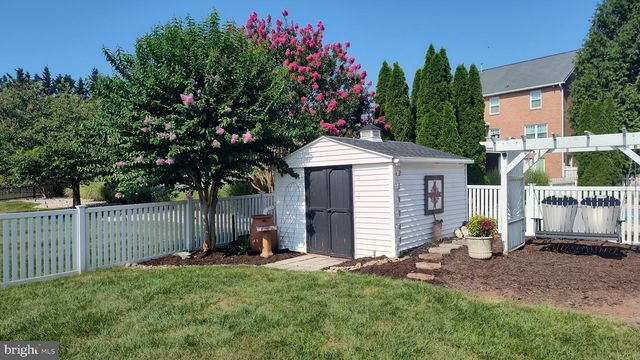 8213 SKIPWITH DR, Frederick, MD 21702