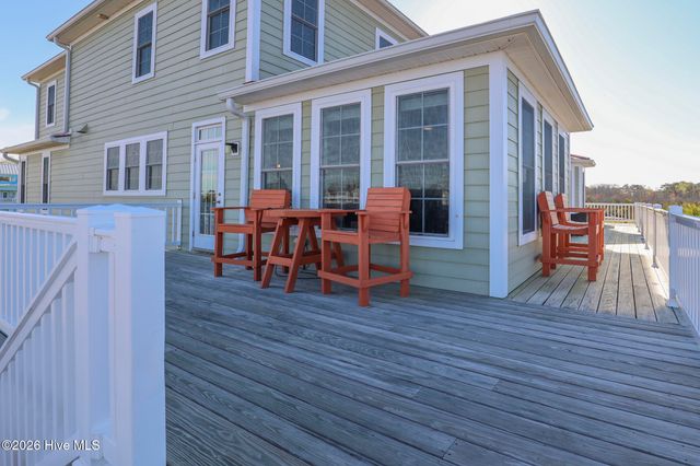 146 Laguna Bay Drive, Jacksonville, NC 28540