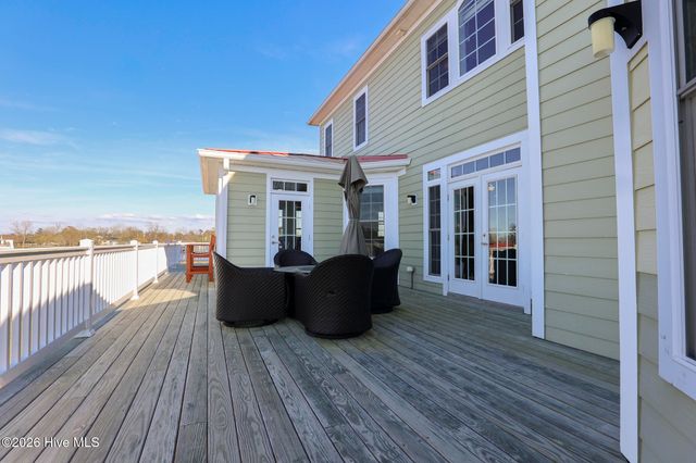 146 Laguna Bay Drive, Jacksonville, NC 28540