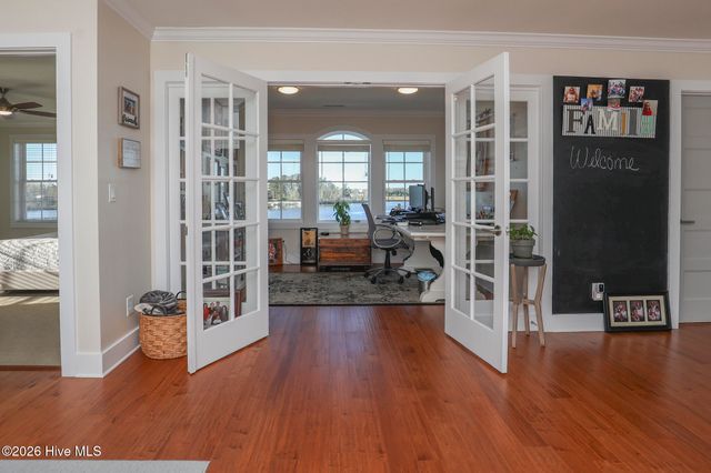 146 Laguna Bay Drive, Jacksonville, NC 28540