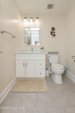 146 Laguna Bay Drive, Jacksonville, NC 28540