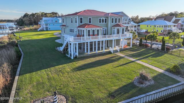 146 Laguna Bay Drive, Jacksonville, NC 28540