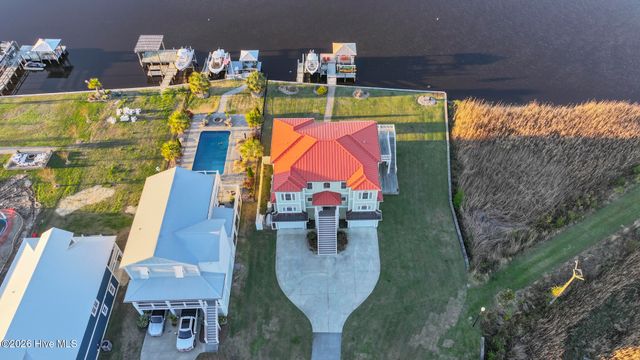146 Laguna Bay Drive, Jacksonville, NC 28540