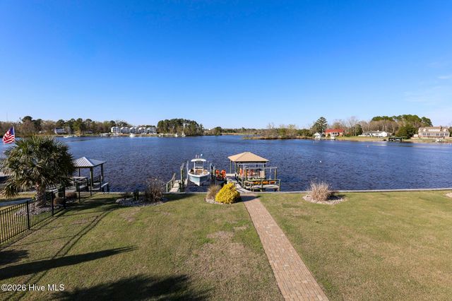 146 Laguna Bay Drive, Jacksonville, NC 28540