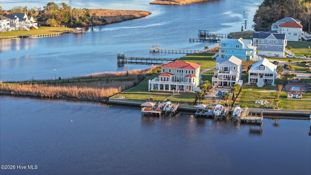 146 Laguna Bay Drive, Jacksonville, NC 28540