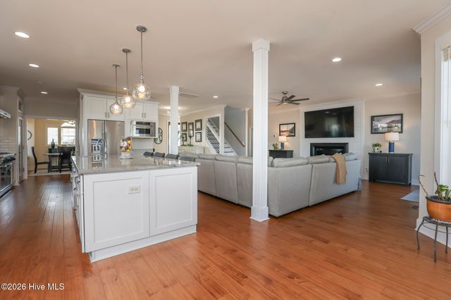 146 Laguna Bay Drive, Jacksonville, NC 28540