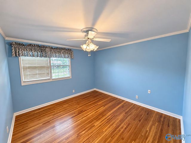 121 Westbury Drive SW, Huntsville, AL 35802