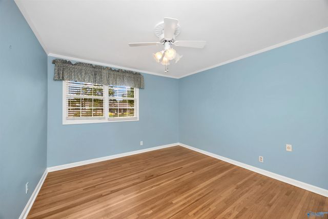 121 Westbury Drive SW, Huntsville, AL 35802