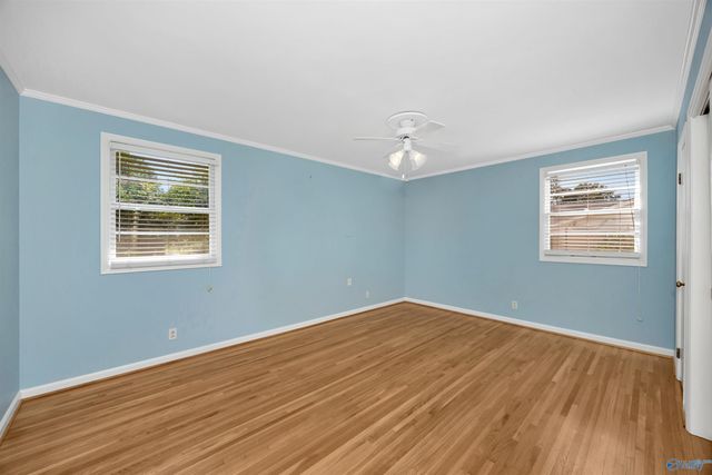 121 Westbury Drive SW, Huntsville, AL 35802