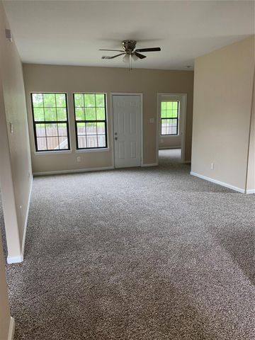 5329 Rue Street, Houston, TX 77033