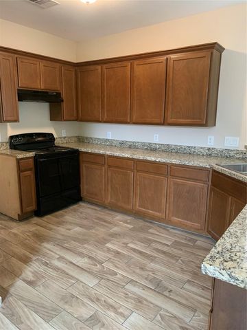 5329 Rue Street, Houston, TX 77033