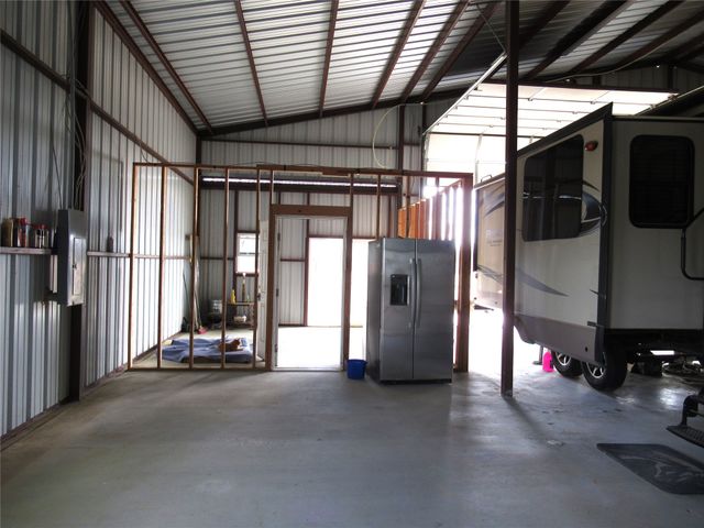 7483 County Road 3223, Lone Oak, TX 75453