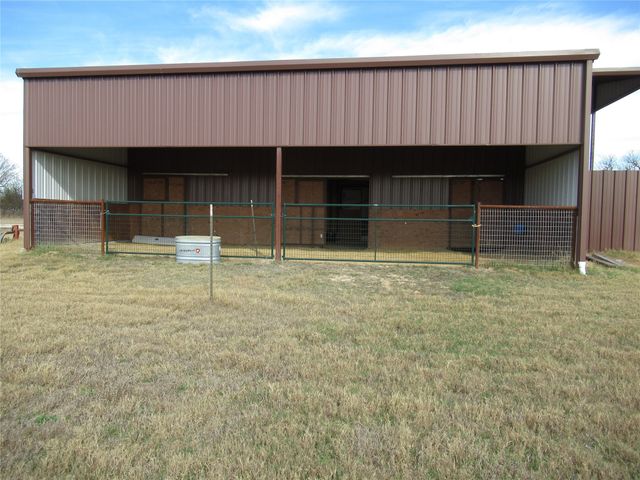 7483 County Road 3223, Lone Oak, TX 75453