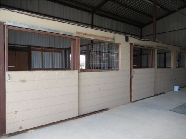 7483 County Road 3223, Lone Oak, TX 75453