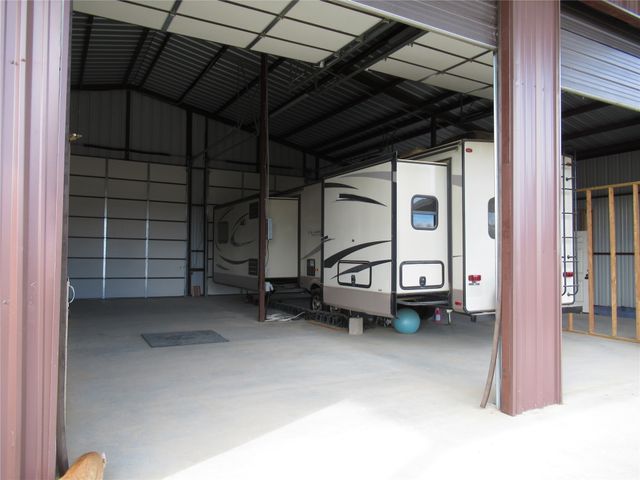 7483 County Road 3223, Lone Oak, TX 75453