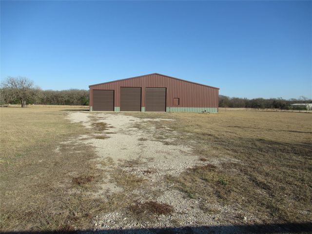 7483 County Road 3223, Lone Oak, TX 75453