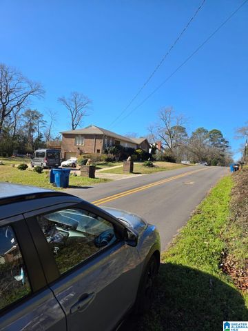 292 12TH AVENUE, Midfield, AL 35228