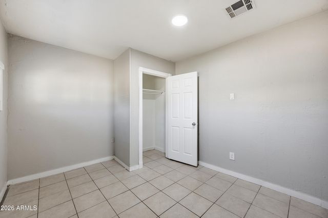 5206 W Ocotillo Road Apt B, Glendale, AZ 85301