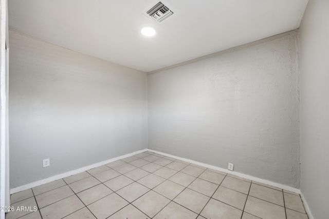 5206 W Ocotillo Road Apt B, Glendale, AZ 85301