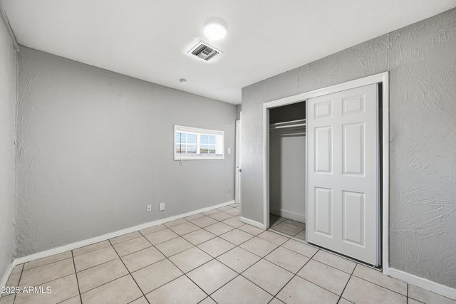 5206 W Ocotillo Road Apt B, Glendale, AZ 85301