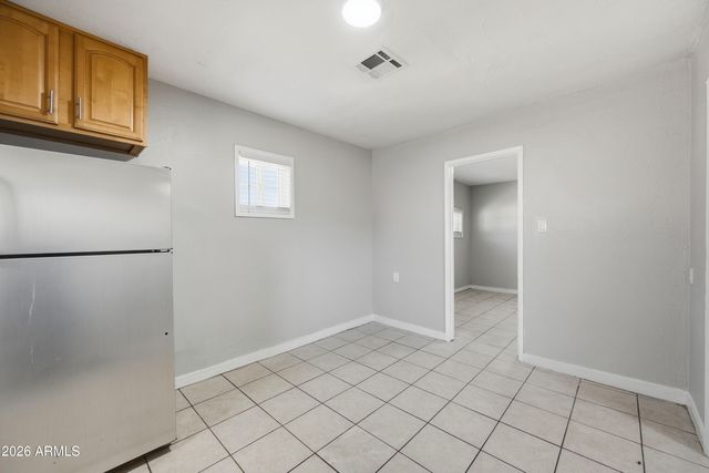 5206 W Ocotillo Road Apt B, Glendale, AZ 85301