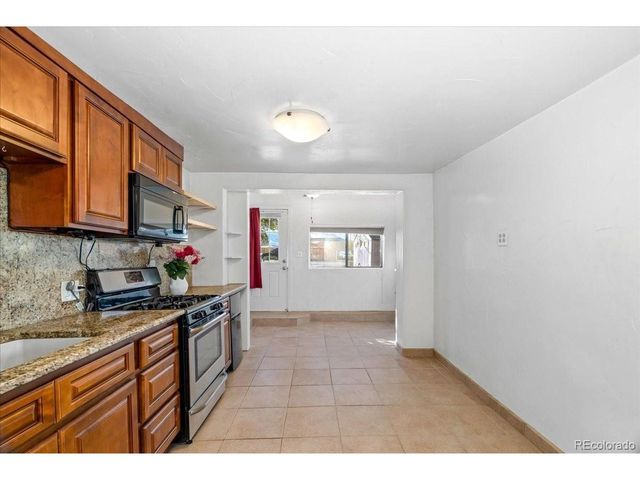 940 Mc Intyre St, Golden, CO 80401