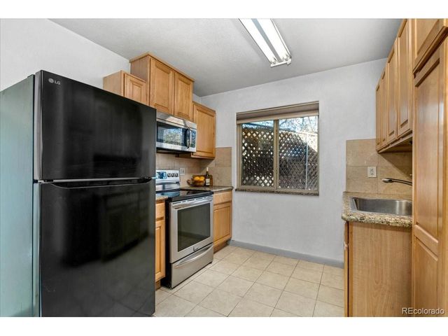 940 Mc Intyre St, Golden, CO 80401