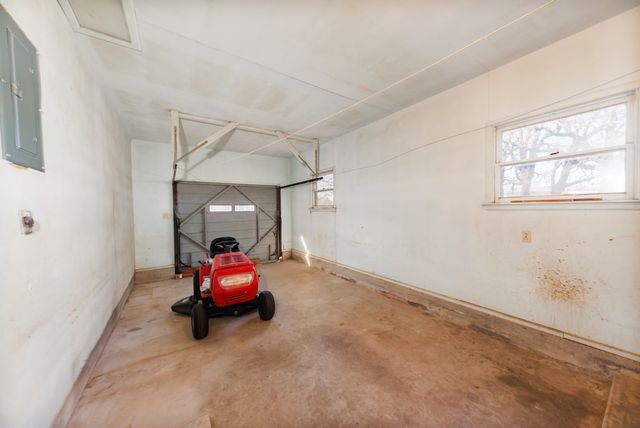 449 Olde Towne Road, Paradise, TX 76073