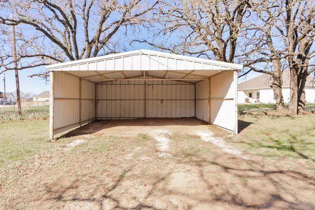 449 Olde Towne Road, Paradise, TX 76073