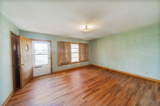 449 Olde Towne Road, Paradise, TX 76073