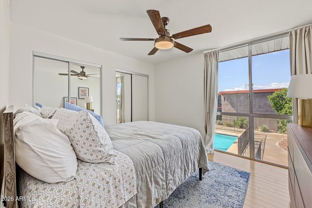 1225 E MEDLOCK Drive 207, Phoenix, AZ 85014