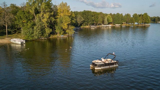 186 Walden Court, Nekoosa, WI 54457