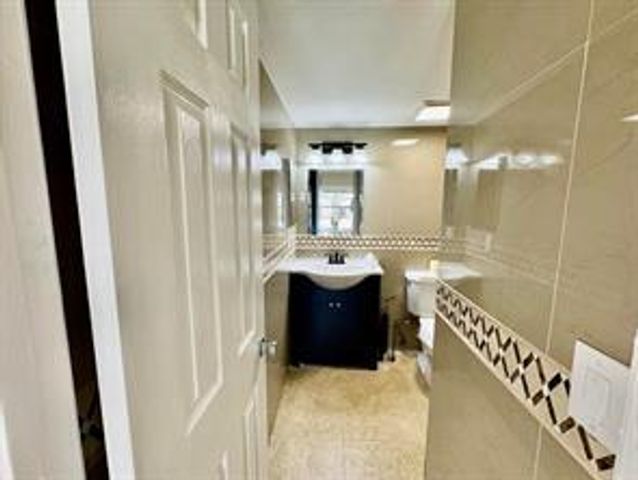 10008 TWIN LAKES Drive 36-A, Coral Springs, FL 33071