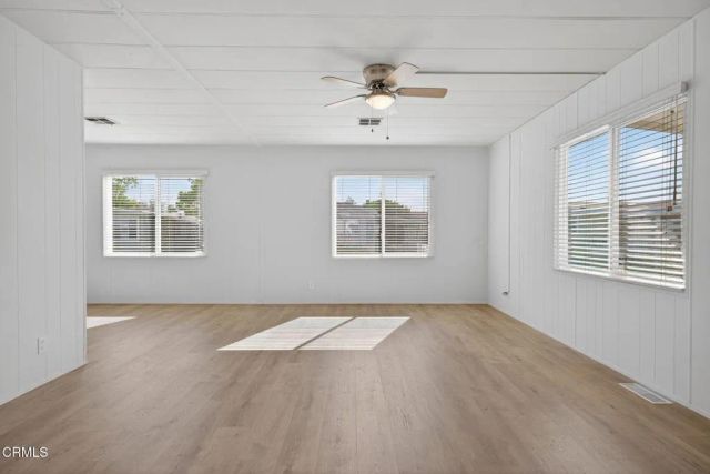 6 Wisteria 6, Ventura, CA 93004