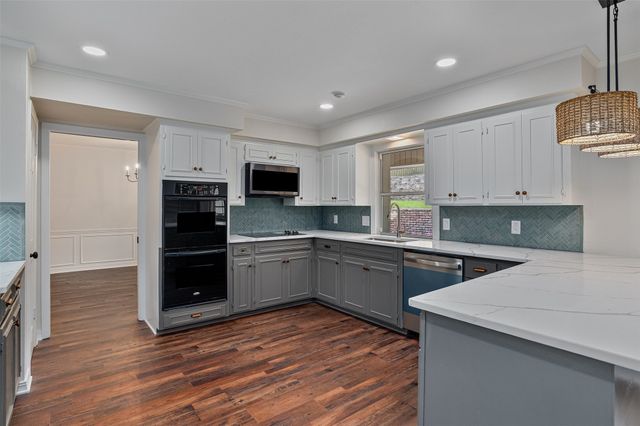 8406 Creswell Road, Shreveport, LA 71106