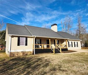 10 Shannons Lane, Comer, GA 30629