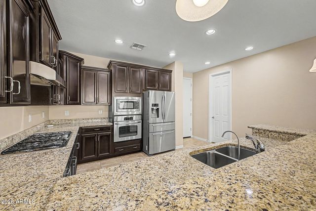 2531 E ELEANA Lane, Gilbert, AZ 85298