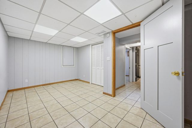 1210 14th Street S, Moorhead, MN 56560