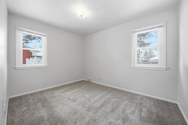 1210 14th Street S, Moorhead, MN 56560