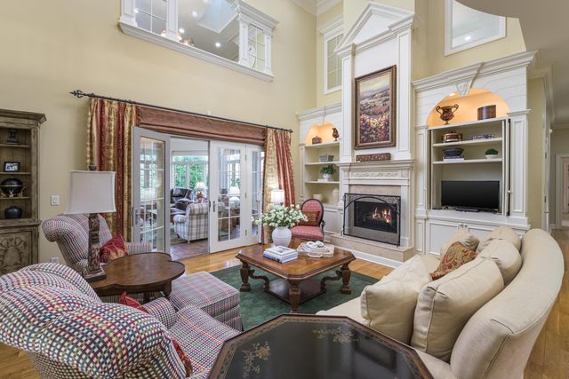 5636 Mountain Breeze Drive, Chattanooga, TN 37421