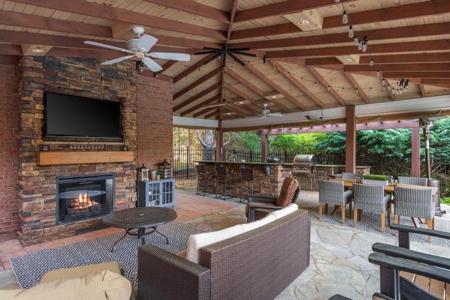 5636 Mountain Breeze Drive, Chattanooga, TN 37421