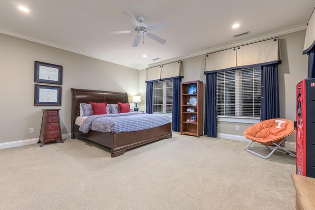 5636 Mountain Breeze Drive, Chattanooga, TN 37421