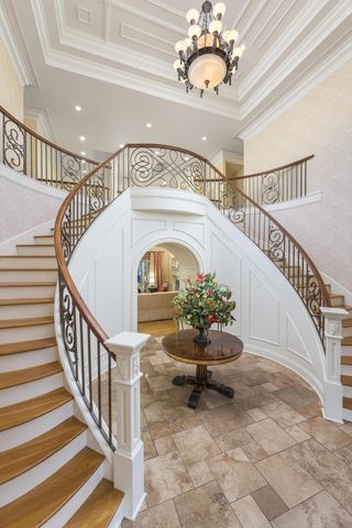 5636 Mountain Breeze Drive, Chattanooga, TN 37421