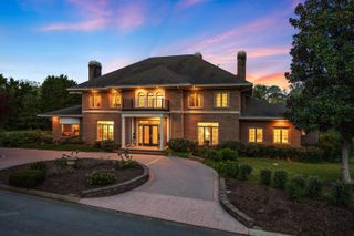 5636 Mountain Breeze Drive, Chattanooga, TN 37421