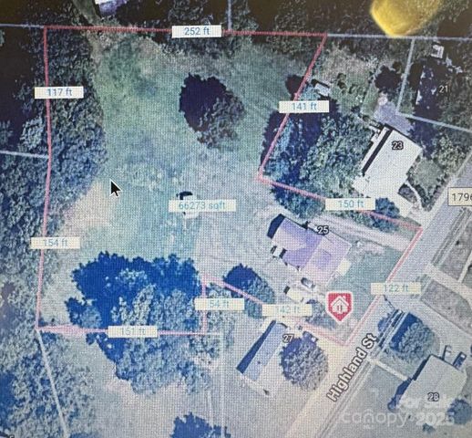 25 Highland Street, Weaverville, NC 28787