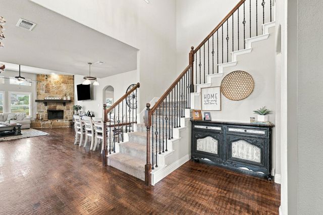 348 Magnolia Drive, Van Alstyne, TX 75495