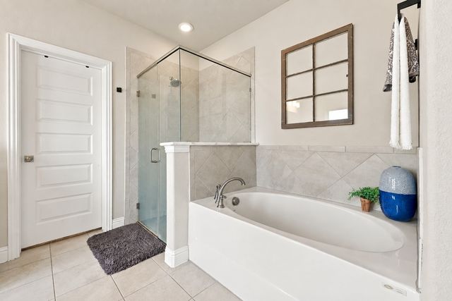 348 Magnolia Drive, Van Alstyne, TX 75495