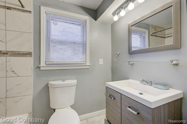 18669 Coyle Street, Detroit, MI 48235