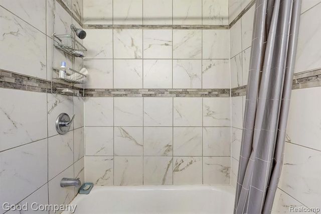 18669 Coyle Street, Detroit, MI 48235