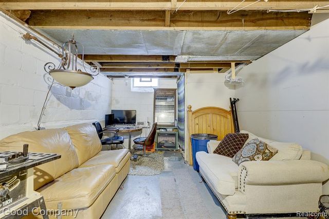 18669 Coyle Street, Detroit, MI 48235